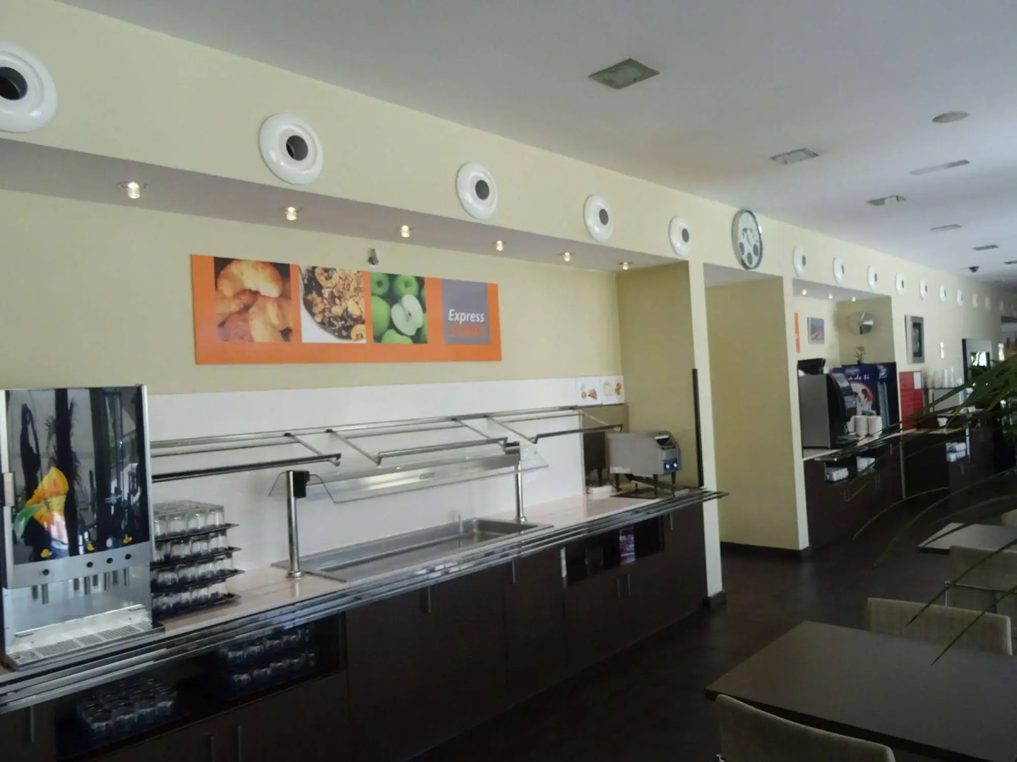 Holiday Inn Express Barcelona - Sant Cugat by IHG