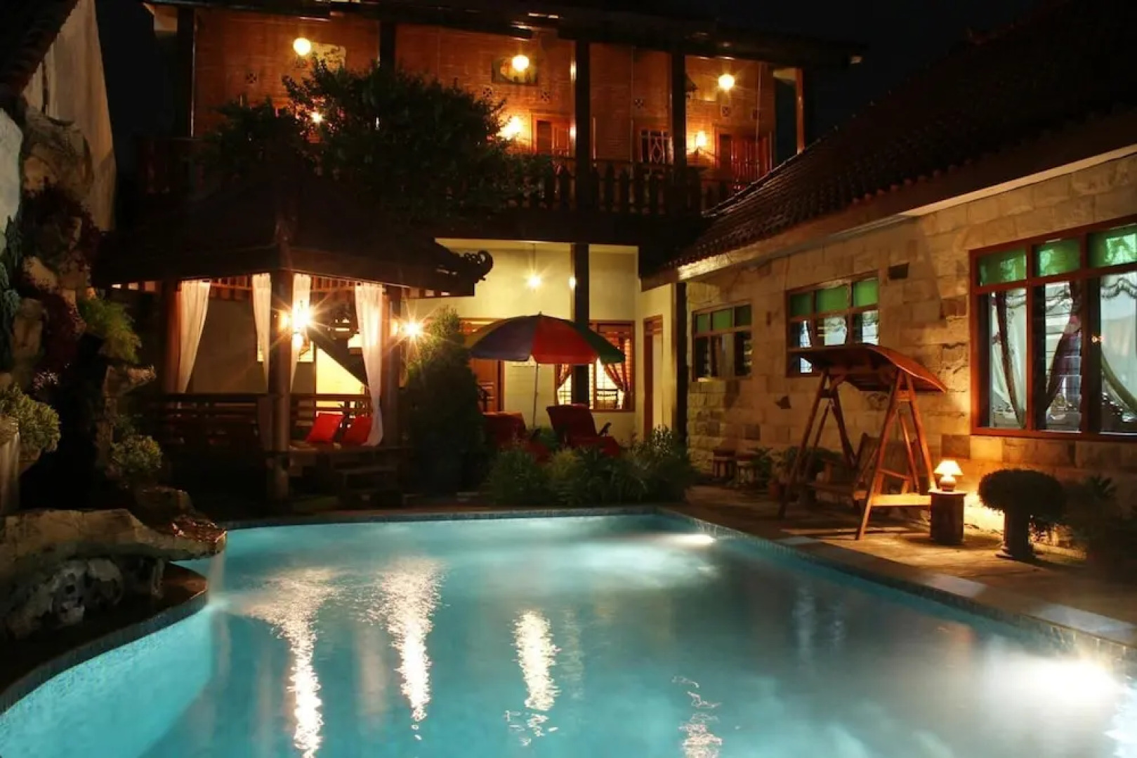 Marry Ind Vila & Guest House Gunung Kawi Malang