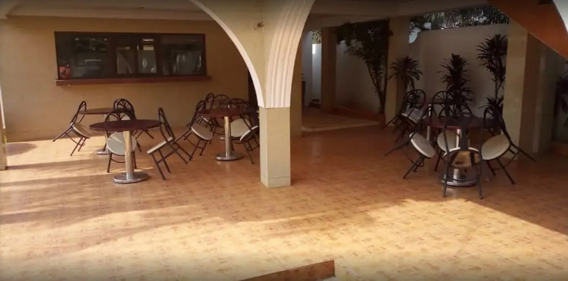 Luxury West Hotel
