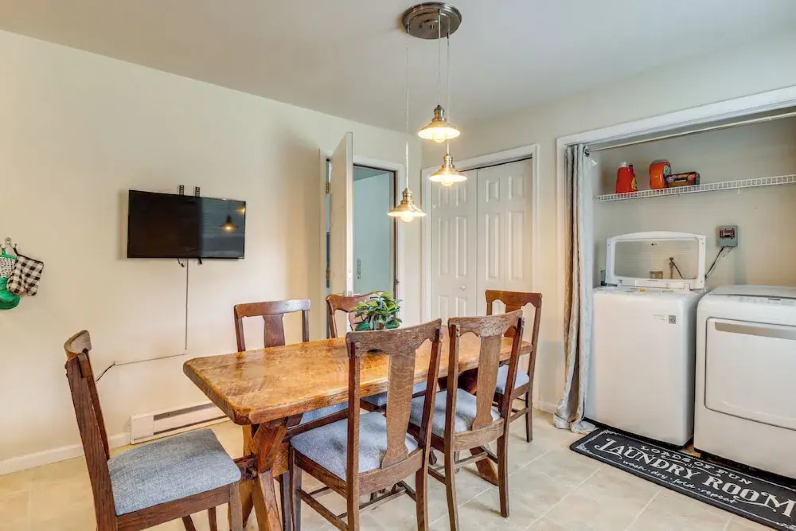 Family Retreat w/ 2 Game Rooms & Deck in Long Pond