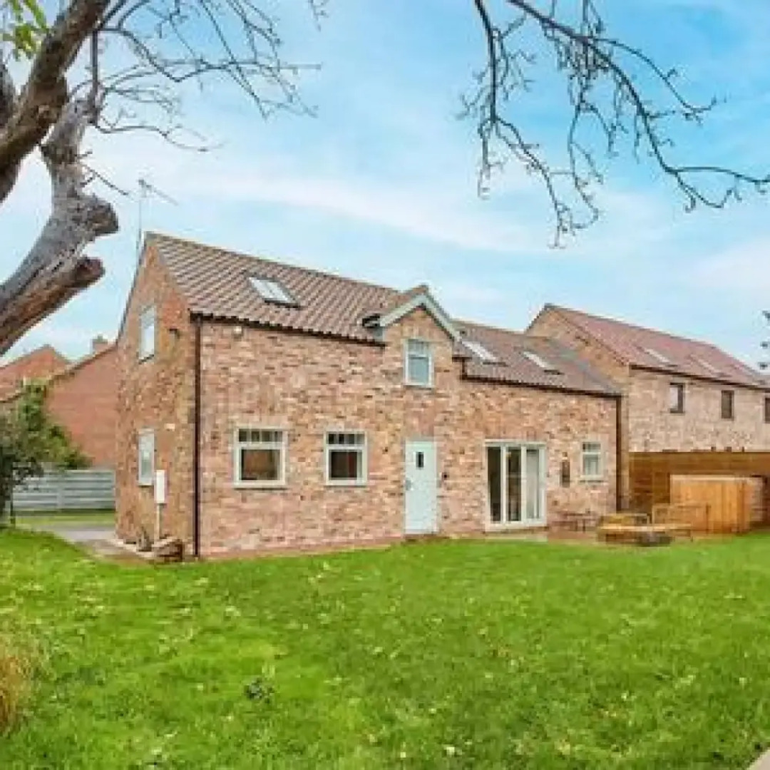 Host Stay Fawcett Cottage