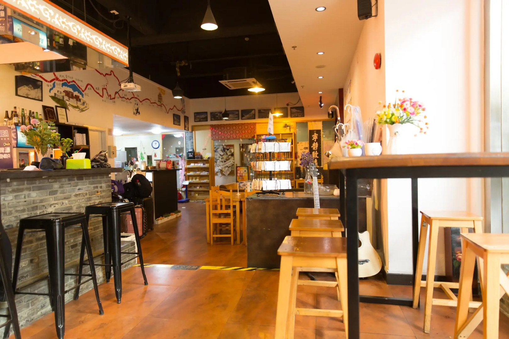 Shanghai Blue Mountain Bund Youth Hostel