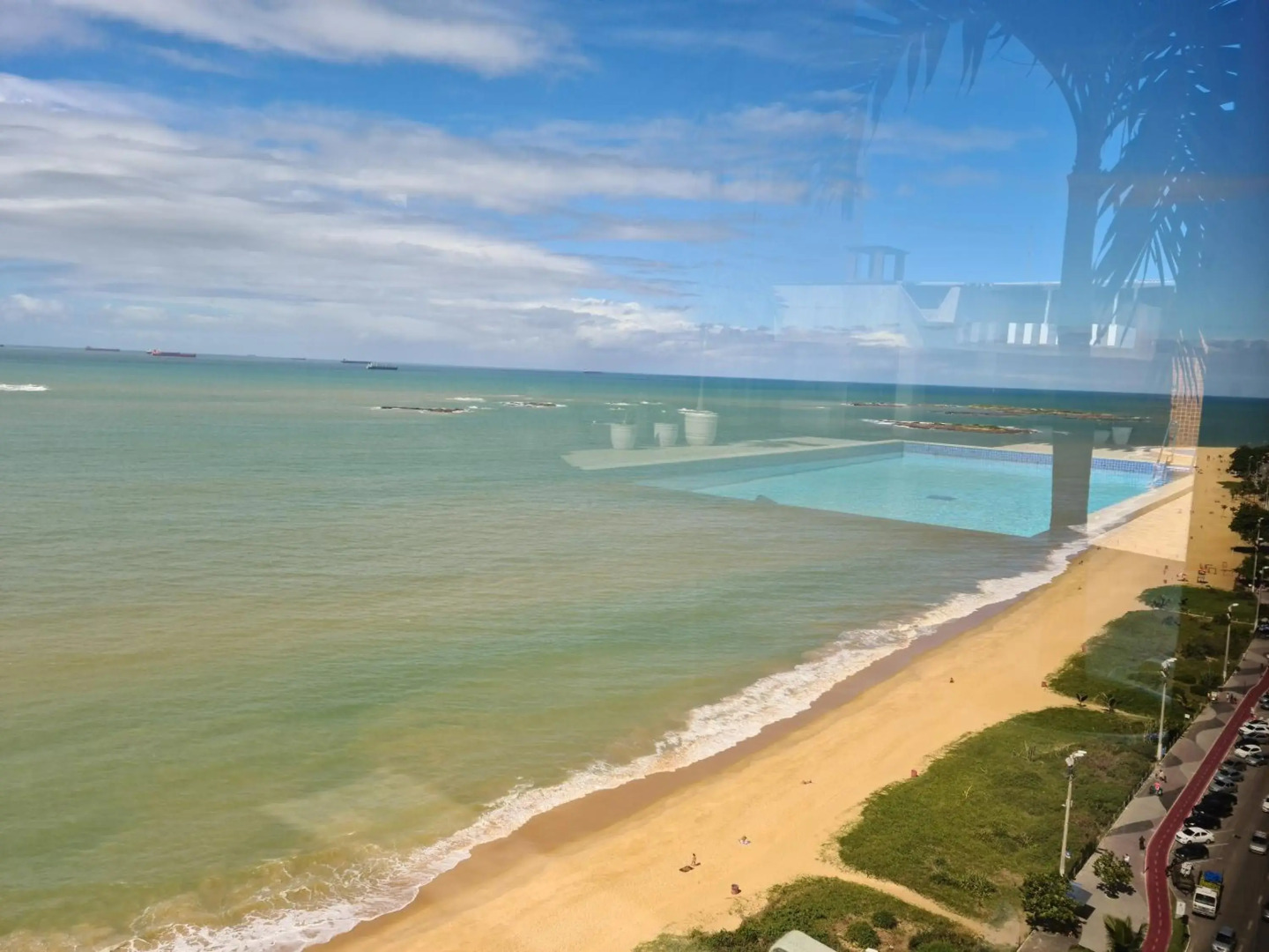 Flat Pasárgada 712, Free Bikes, pé na praia