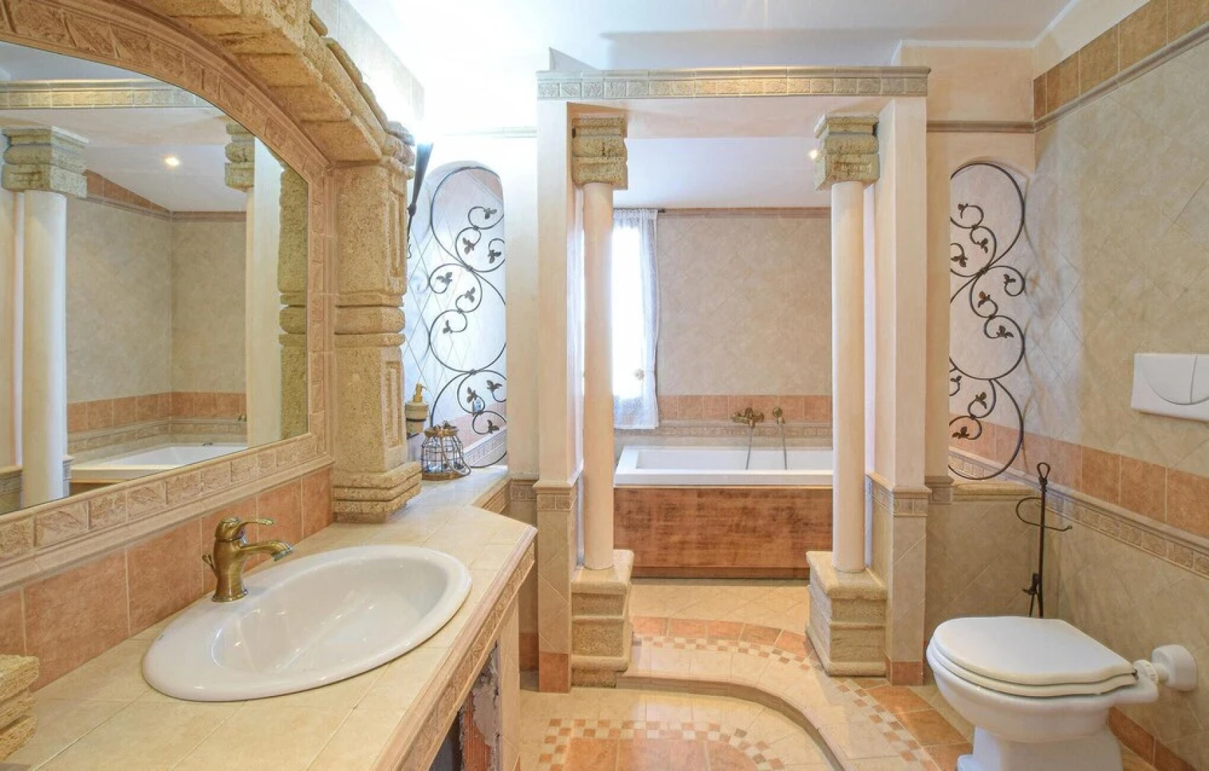 Amazing Home in Saline Ioniche With 4 Bedrooms, Wifi and Private Swimming Pool