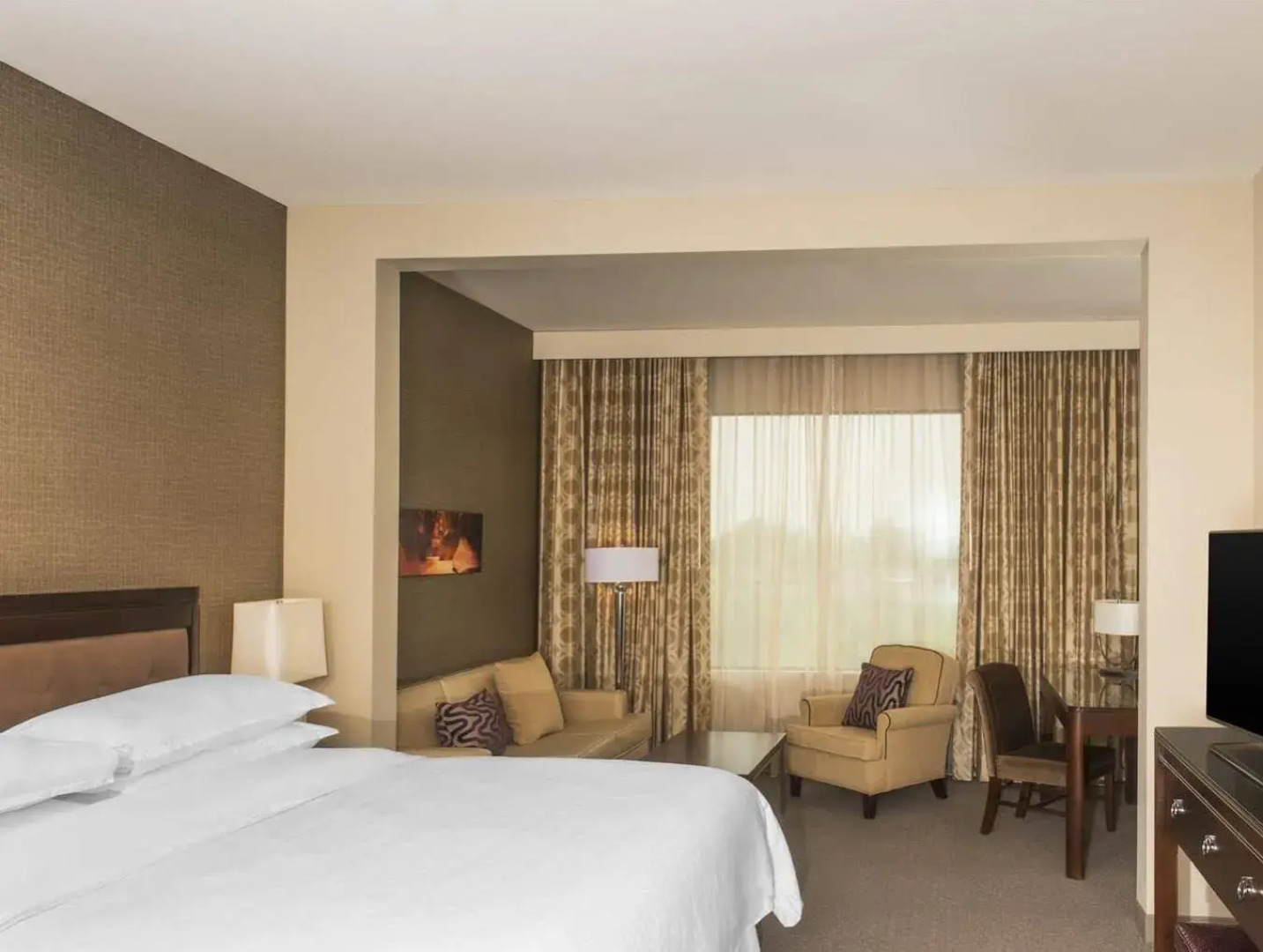 Sheraton Mesa Hotel at Wrigleyville West