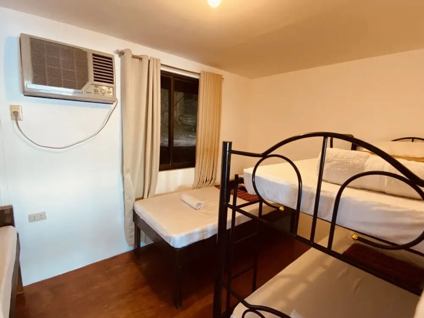 Villa Milagros Dive Inn Anilao