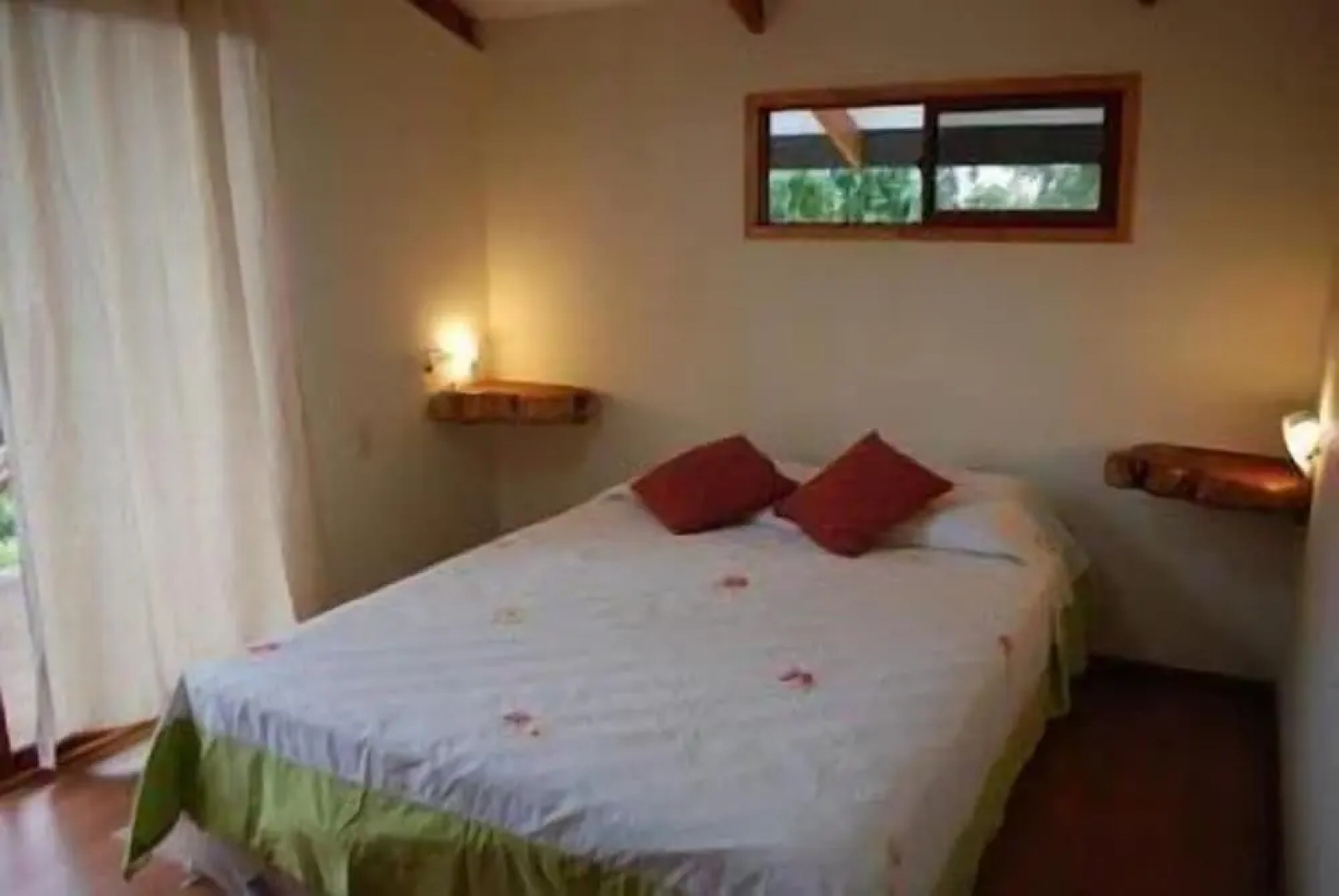 Hotel y Cabañas Tea Nui