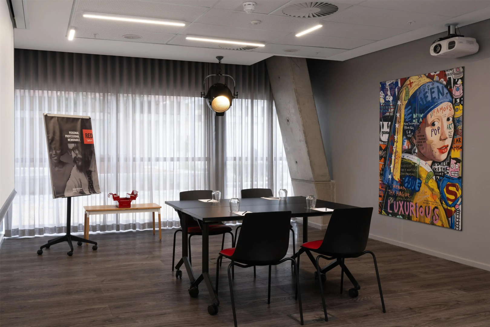 Radisson RED V&A Waterfront, Cape Town