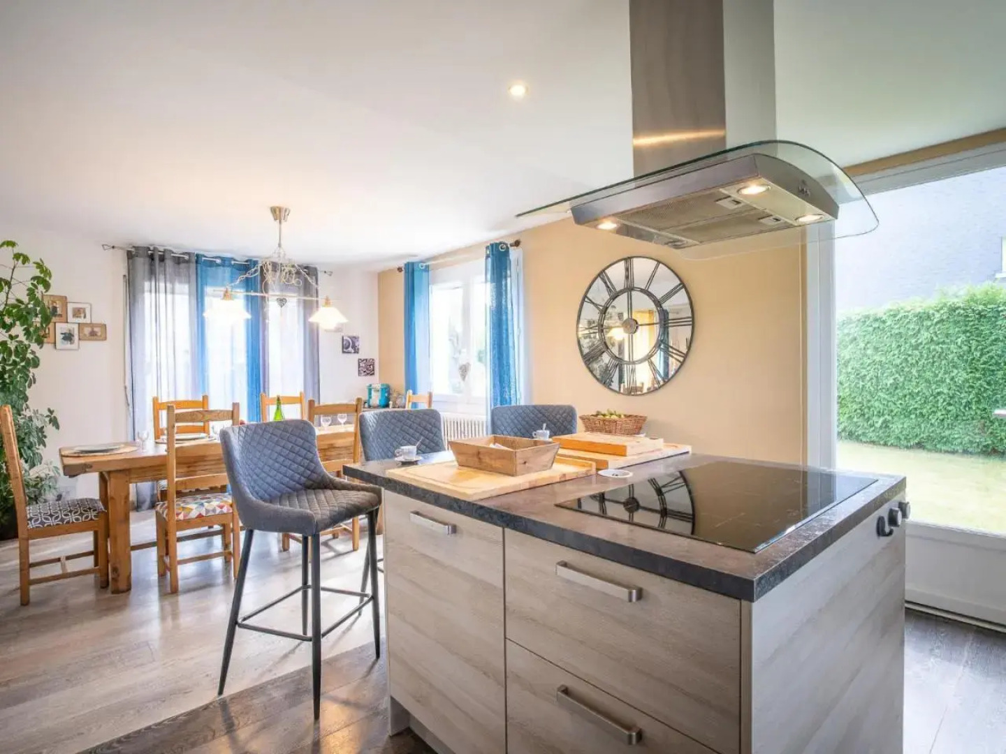 Holiday Home Ty Manolo - TGX100