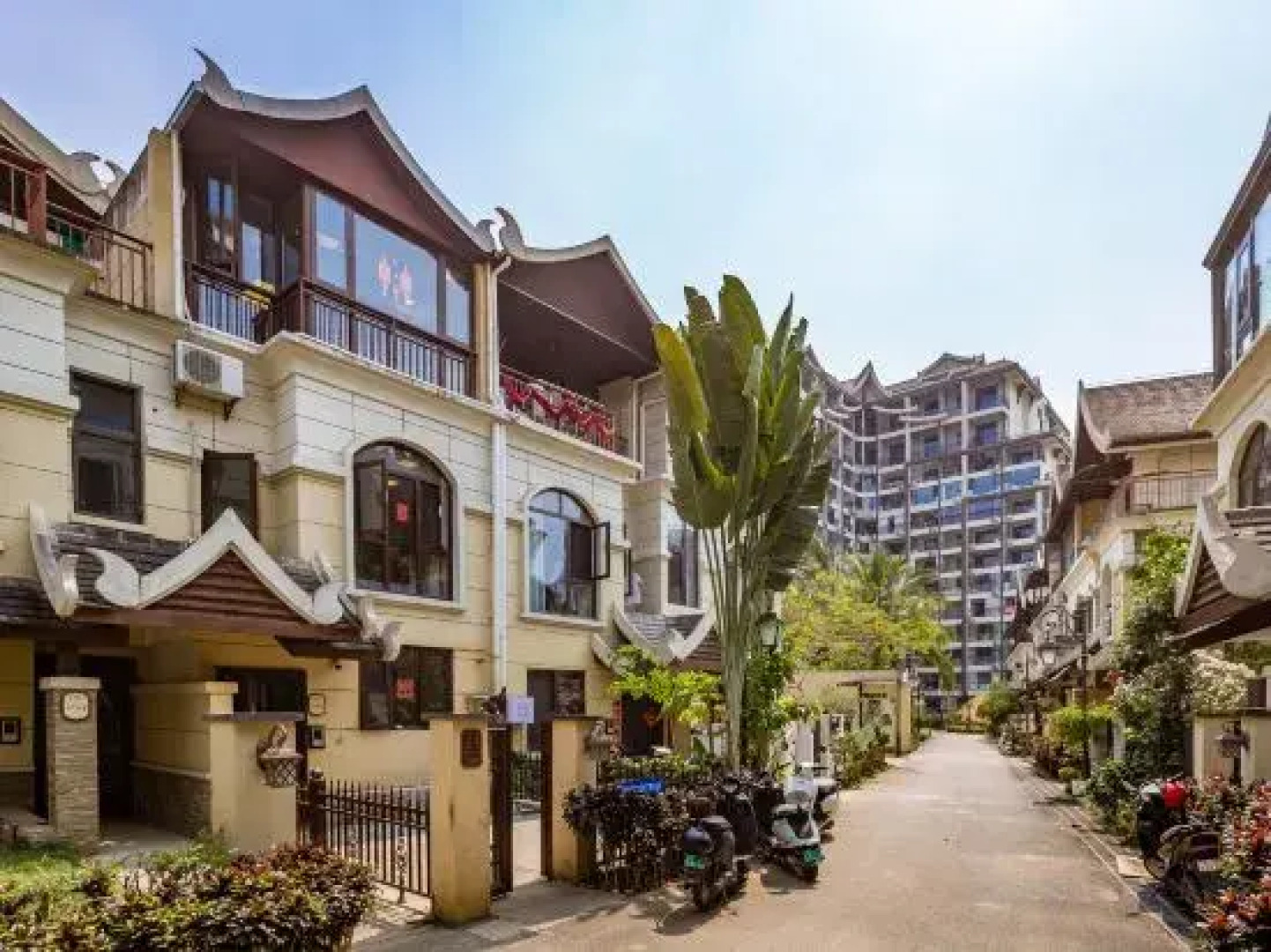 Youkelili Boutique Homestay (Xishuangbanna Gaozhuang Night Market)