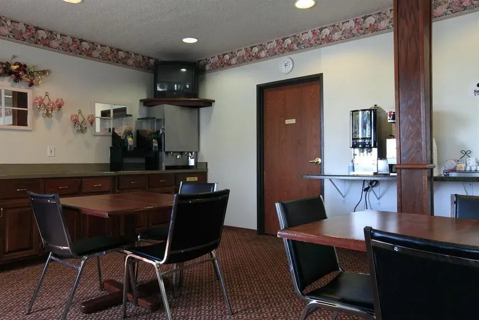 Coratel Inn & Suites By Jasper Northfield