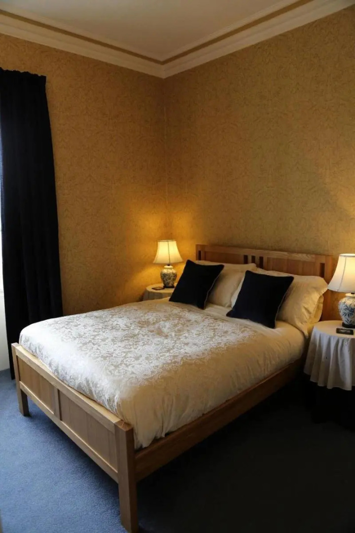 The Pines Guesthouse