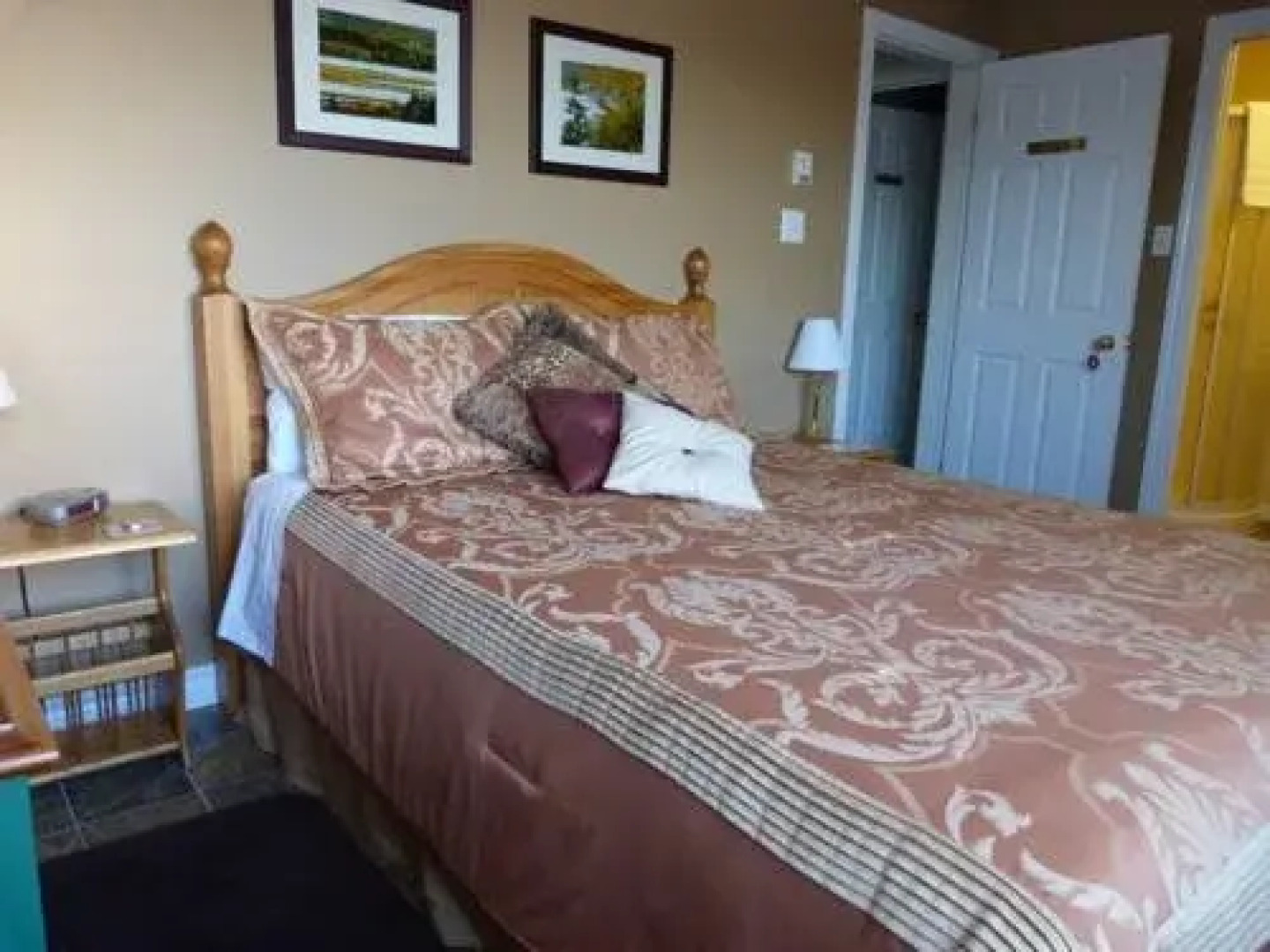 Rose and Thistle Bed and Breakfast