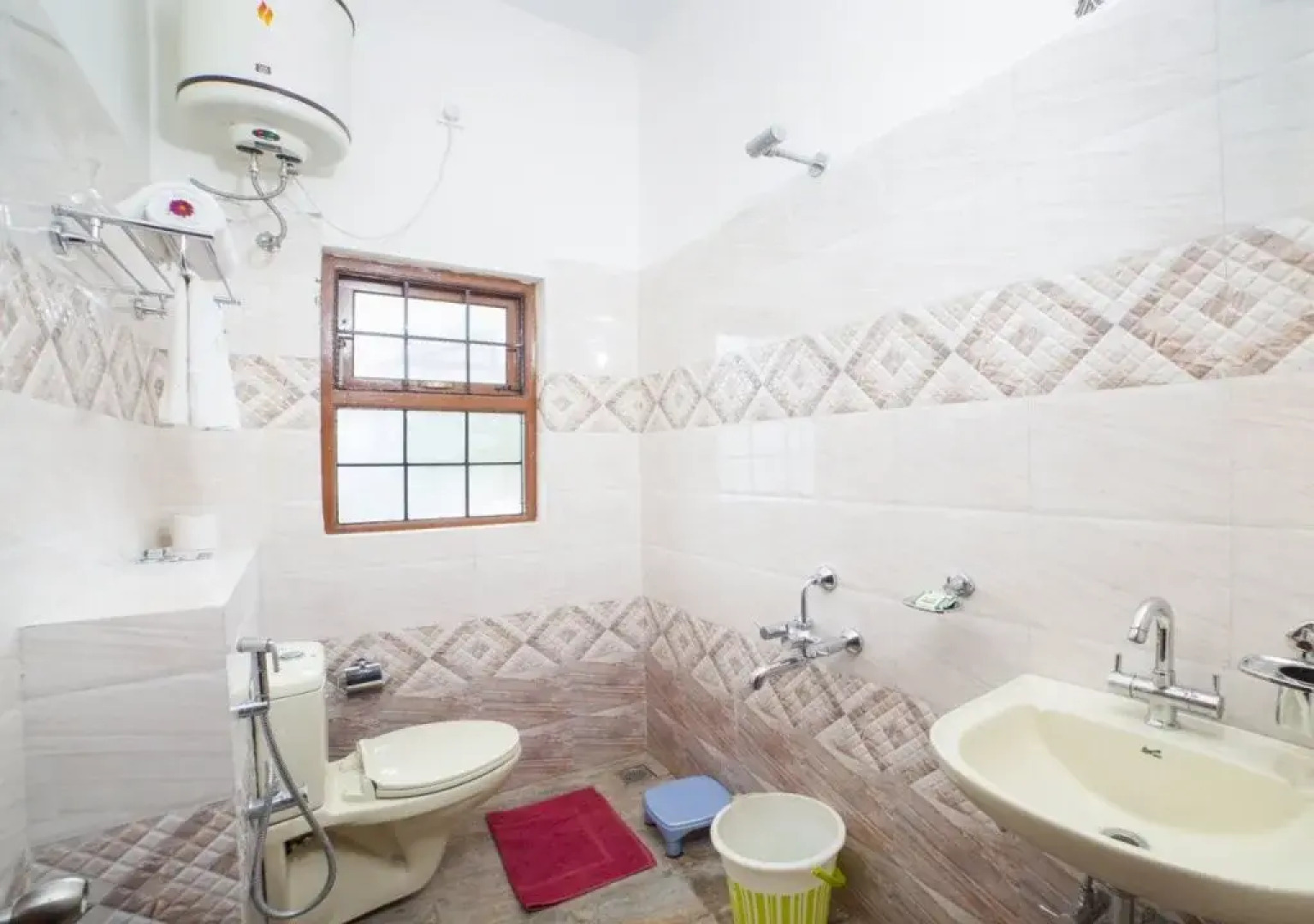 Tulips Elkhill Resorts