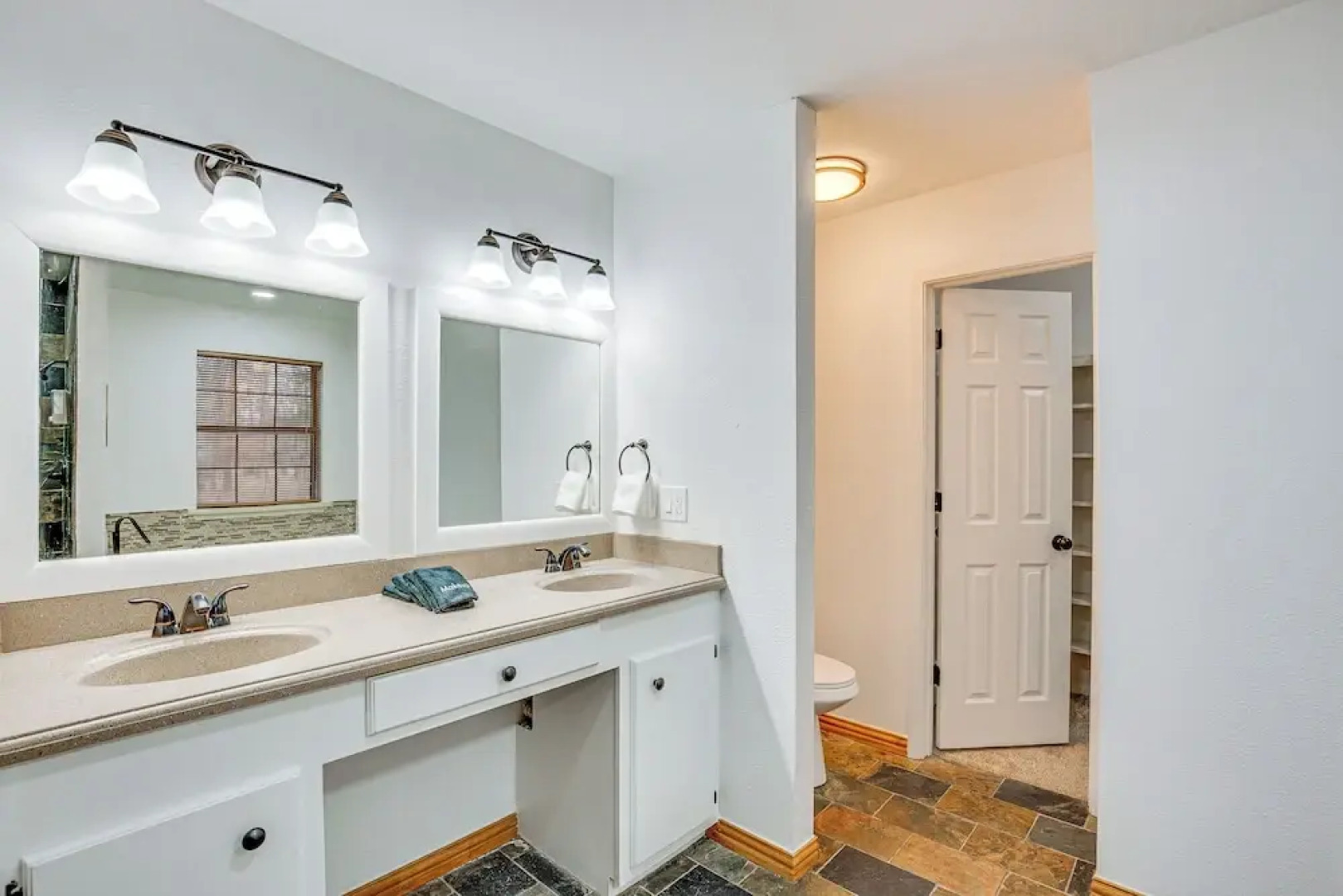 Near Lake Fork: Home w/ Fire Pit in Yantis!