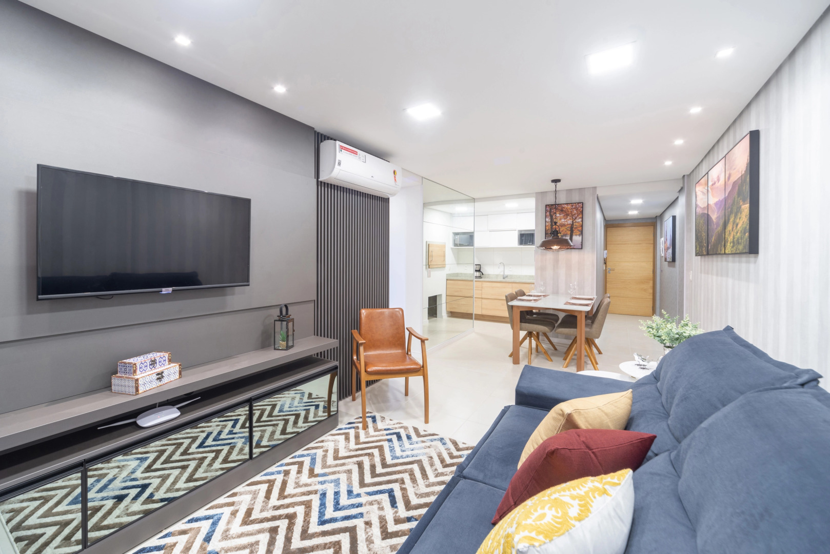 Novíssimo apto de 2 quartos no centro de Gramado