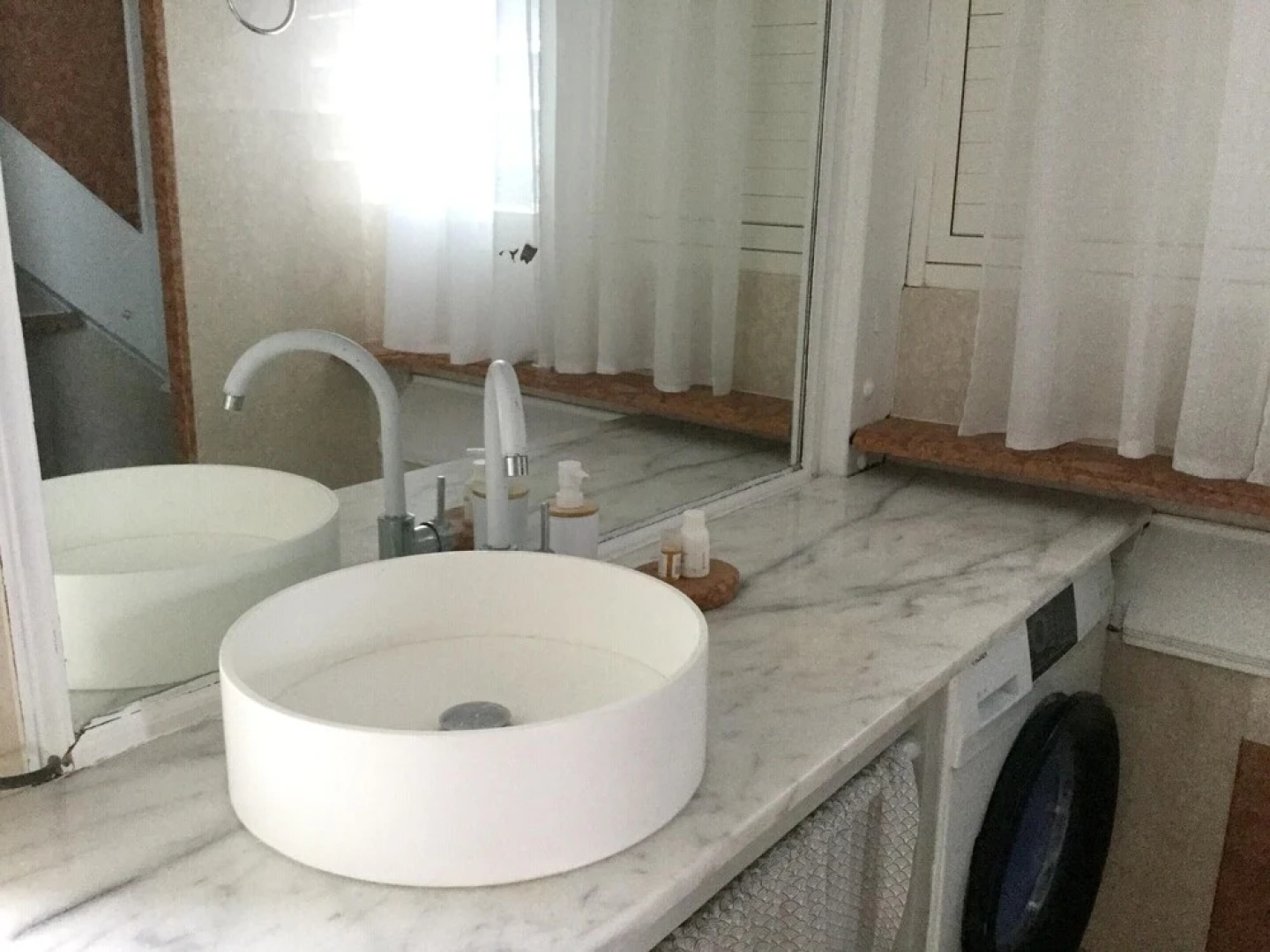 Studio in Sandy-Ground, with Wonderful Sea View, Pool Access, Furnished Balcony