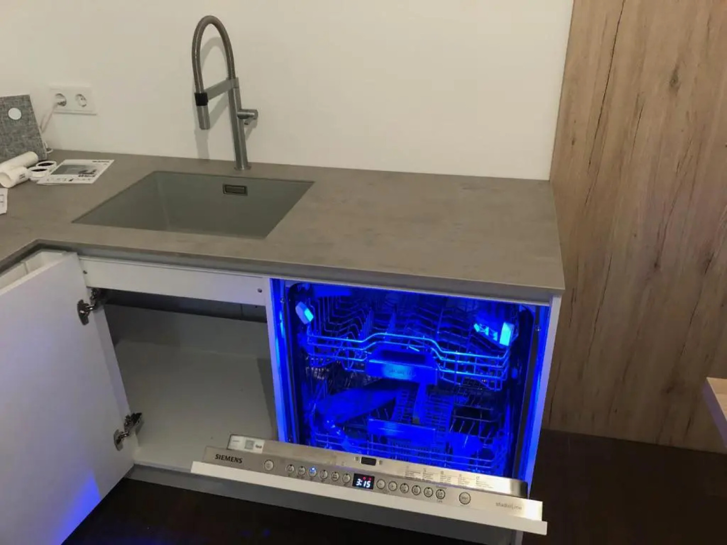 25h SPA-RESIDENZ Apartment LUXURY POOLs Garden private Beach