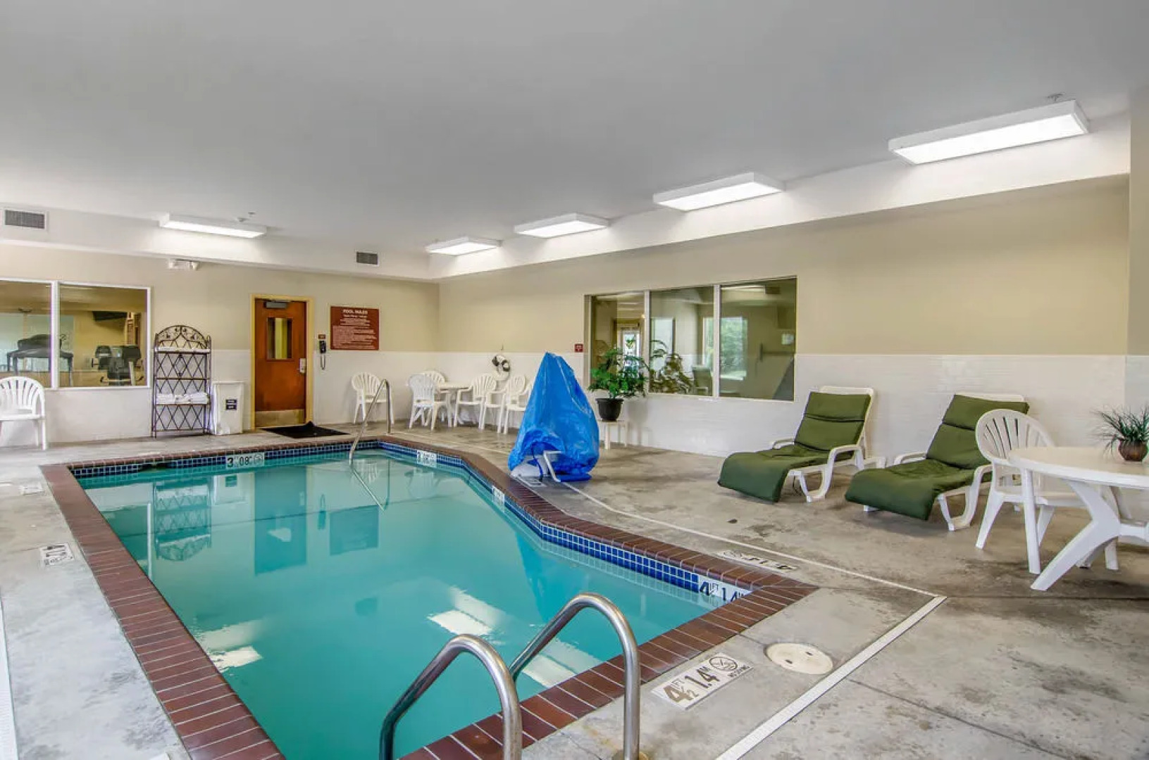 Sleep Inn & Suites Van Buren