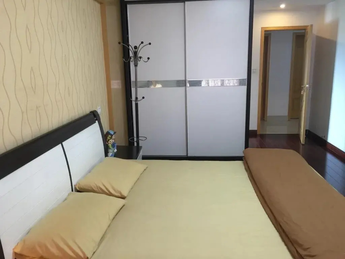 Yangzhou Young Traveller Hostel Jinghua City Living Mall