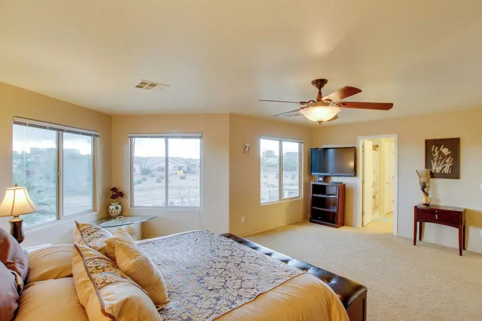 San Tan Mountain Escape w/ Patio & Pool Access!