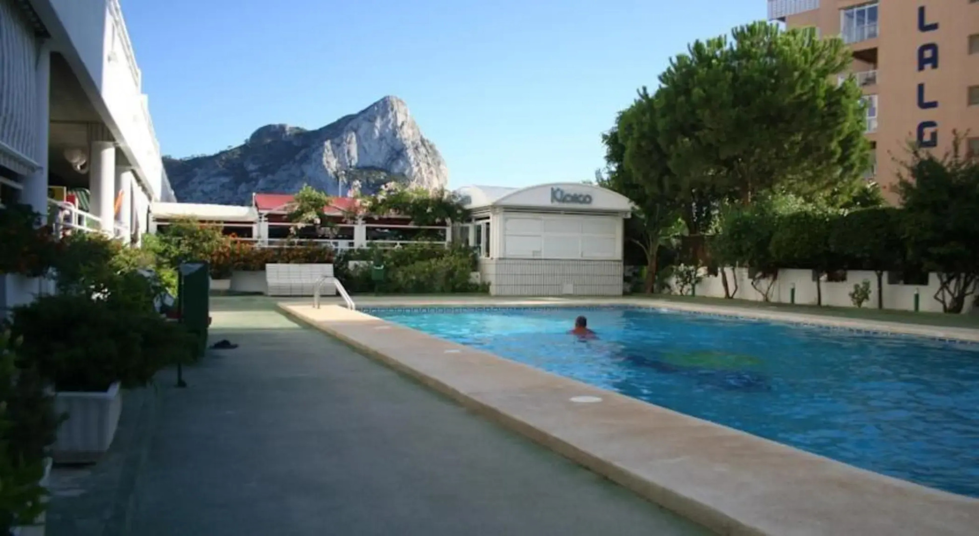 Apartamentos Esmeralda