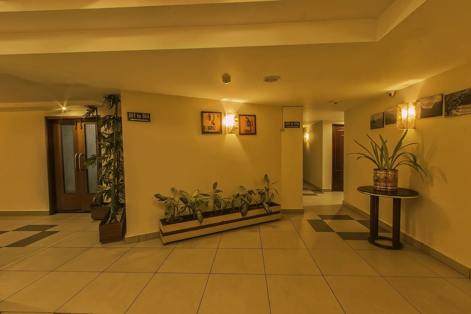 Hotel Gateway Grandeur