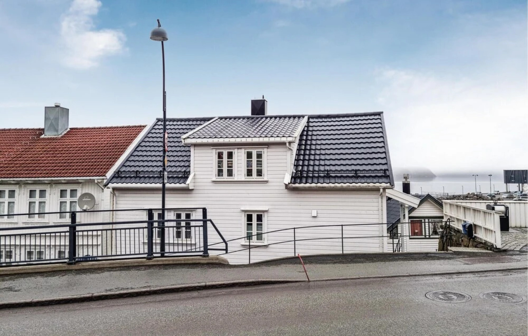 Beautiful Home in Farsund With Wifi and 4 Bedrooms