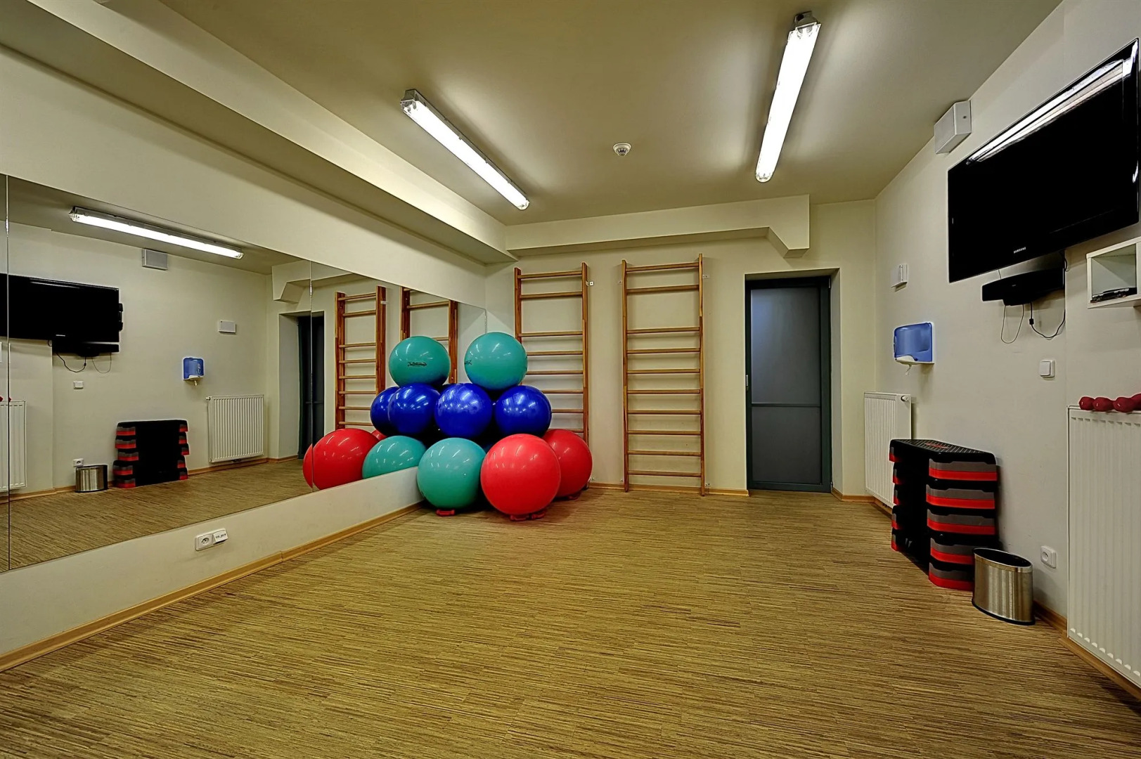 St. Joseph ROYAL REGENT