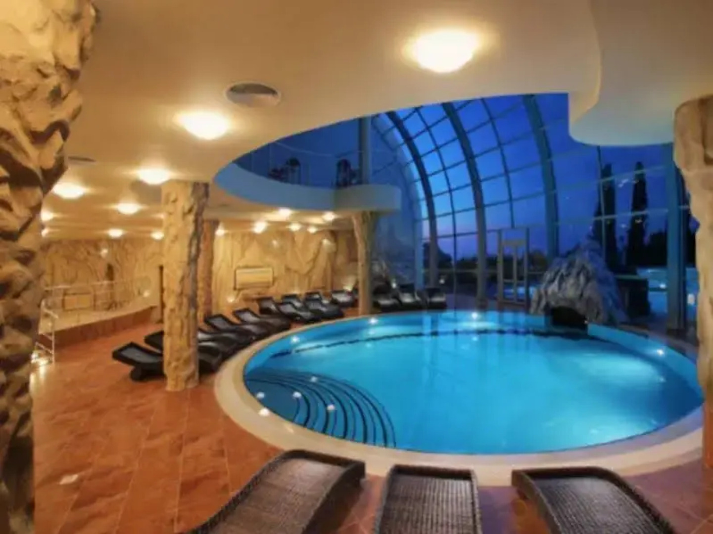 Hotel Asansol International