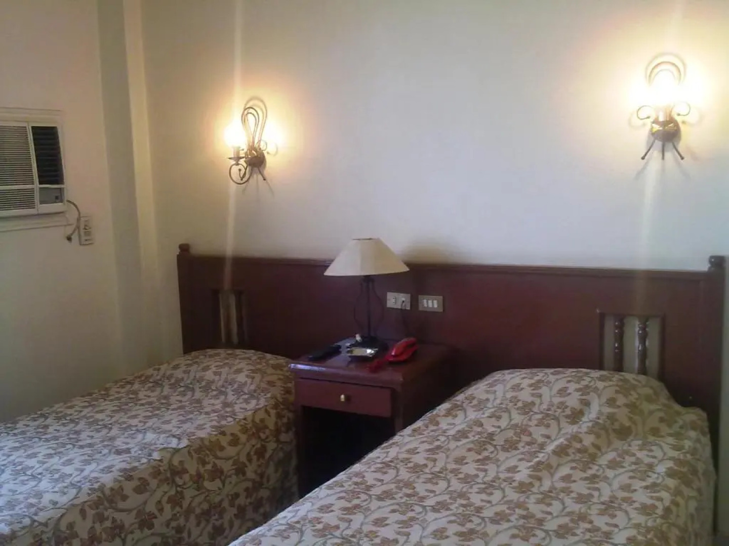 Orchida St. George Hotel