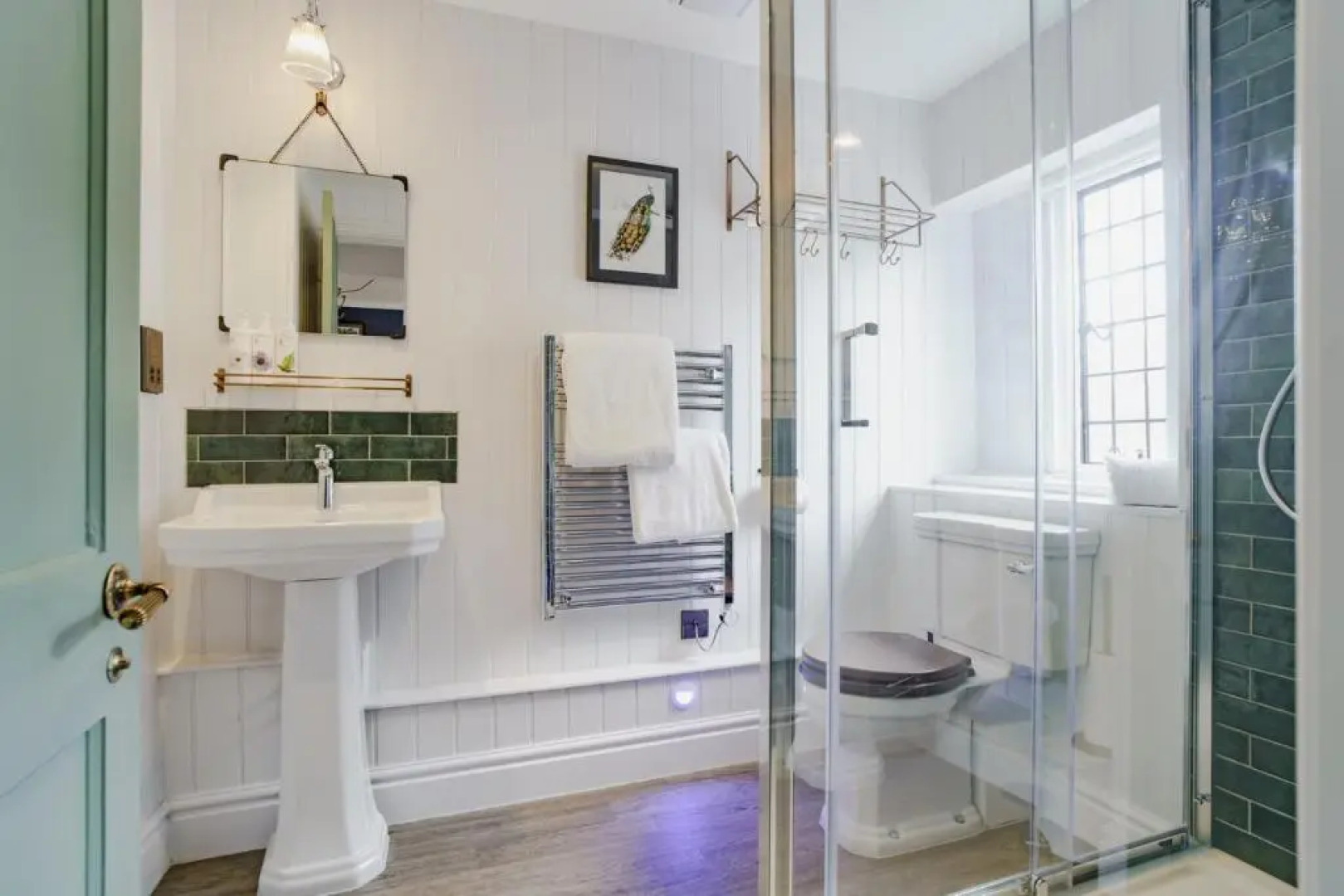 Bel & the Dragon at Red Lion Wendover