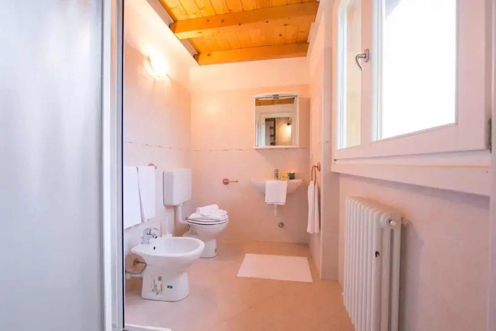 Casa Bella Juno