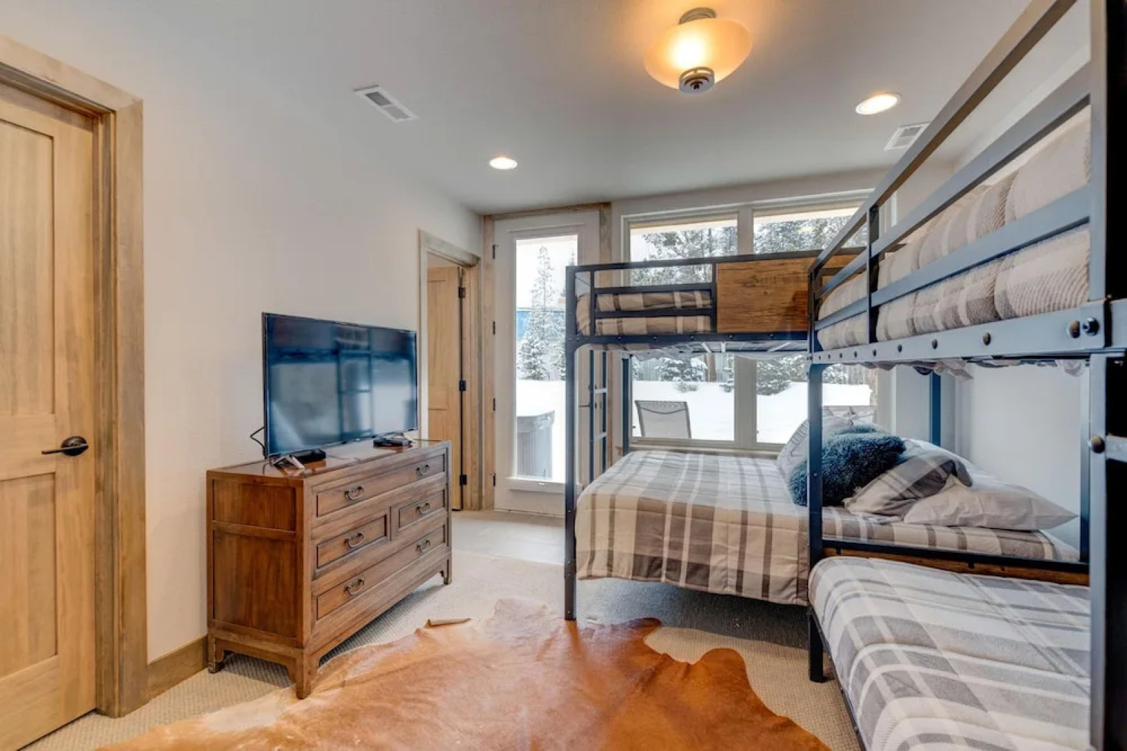 Rendezvous Luxury Chalets by Winter Park Escapes