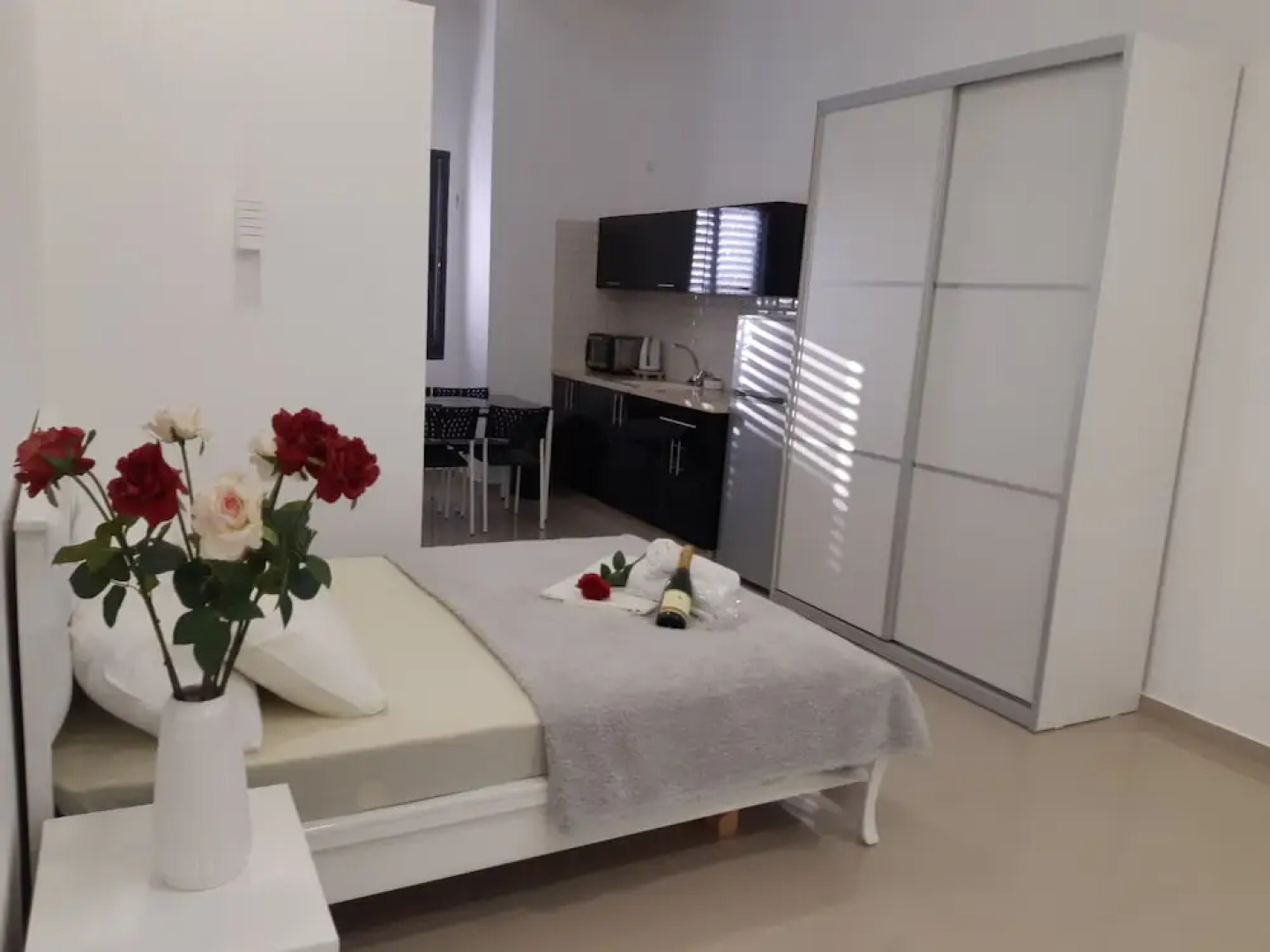 Spat Studio Apartment