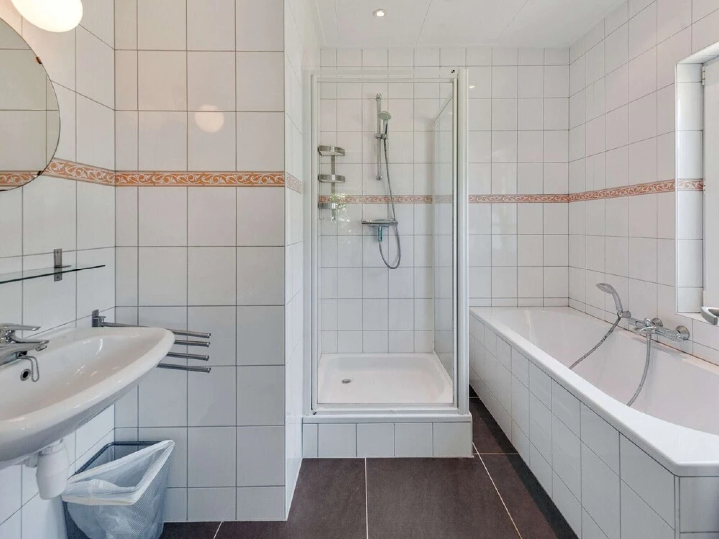 Beautiful Dune Villa With Thatched Roof on Ameland, 800 Meters From the Beach
