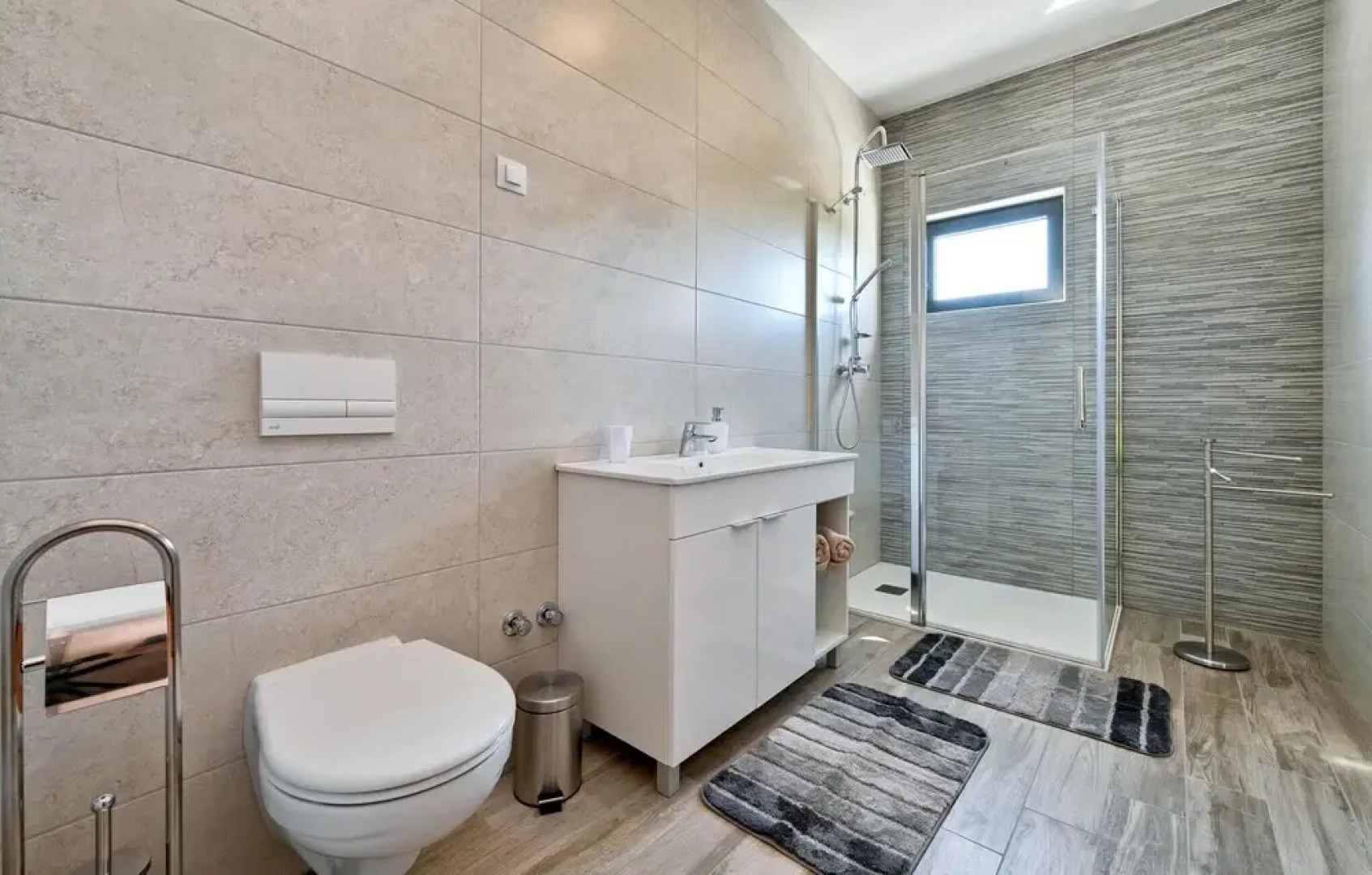 Nice Home in Stubicke Toplice With 5 Bedrooms, Outdoor Swimming Pool and Heated Swimming Pool