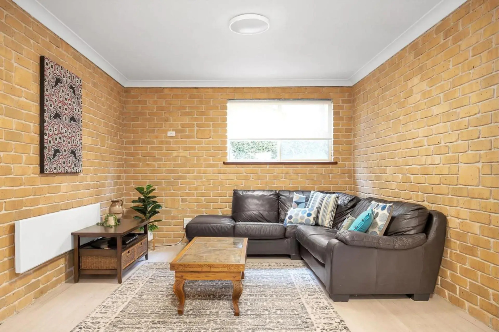 NOBLEVIEW Gerringong 4pm check out Sundays