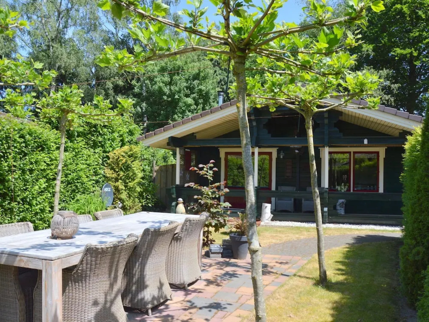 Finnish Bungalow With Garden, a Modern Bathroom, Near Harderwijk, Veluwe