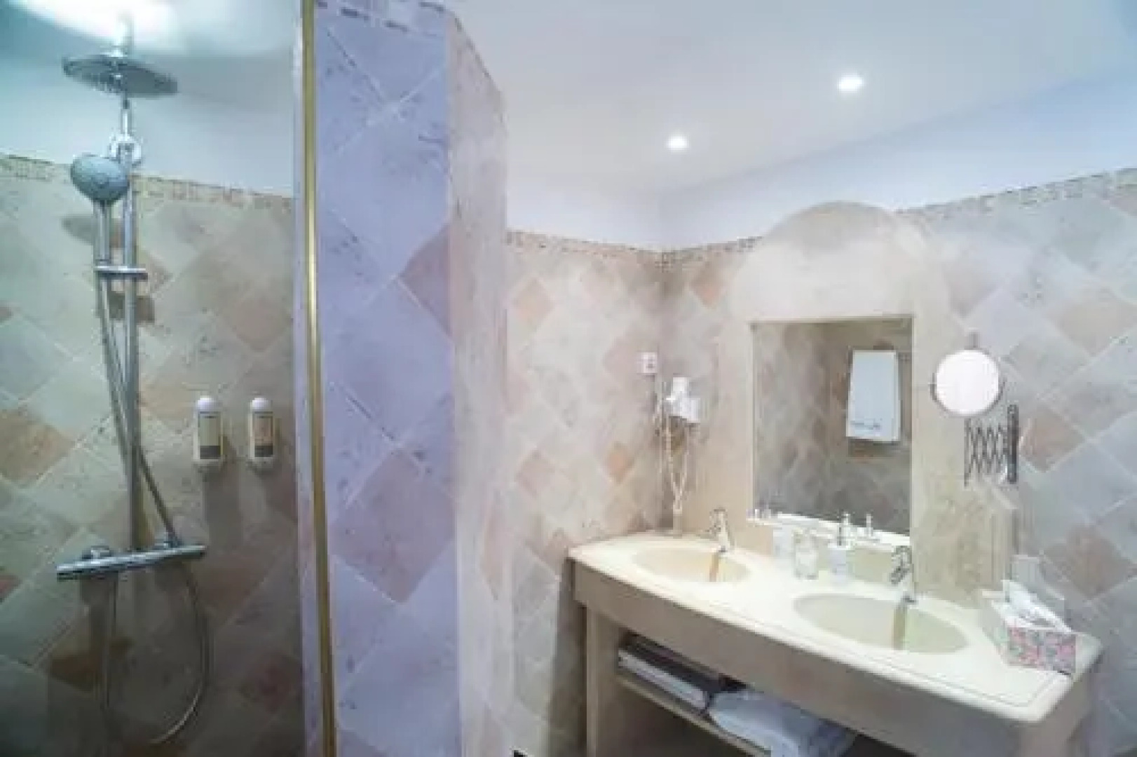 Sur les Hauteurs du Luberon-Chez Lisett