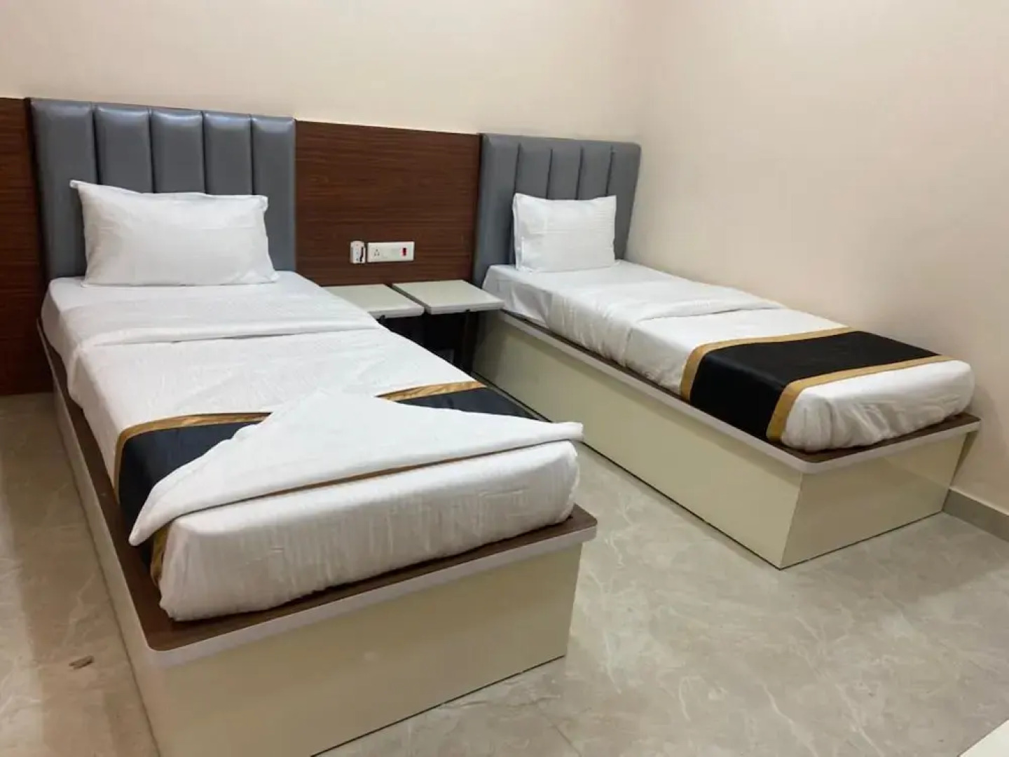 Hotel Thakur Mahal Supaul