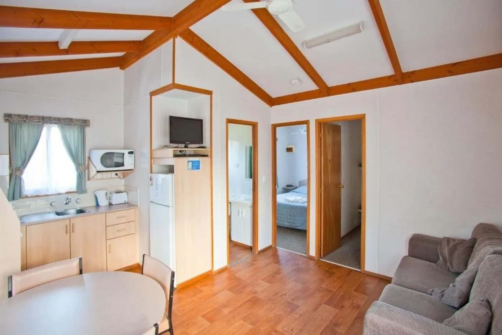 Wagga Wagga Beach Caravan Park