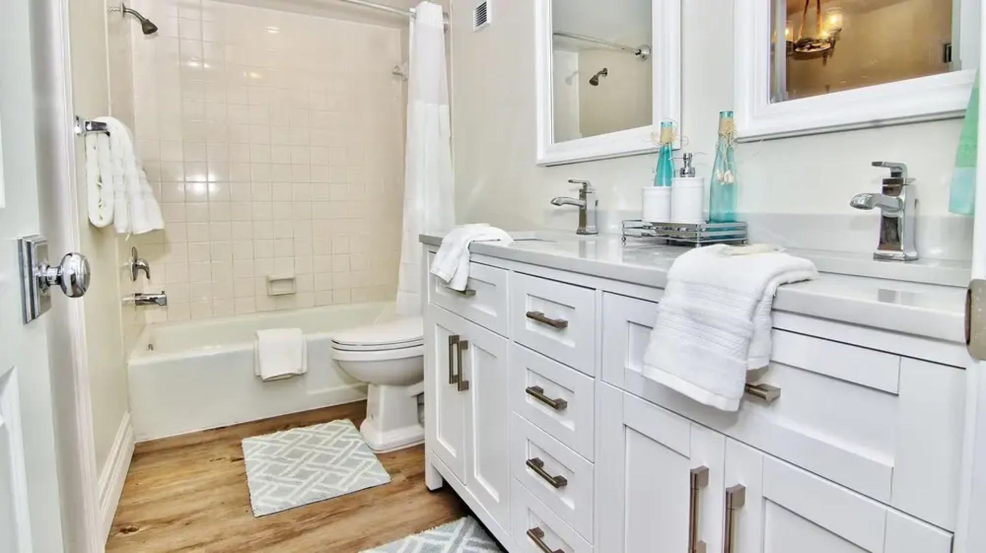 Sea Oats 307 by Teeming Vacation Rentals