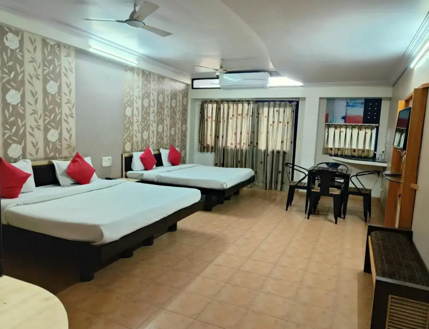 Hotel Kanak Sagar
