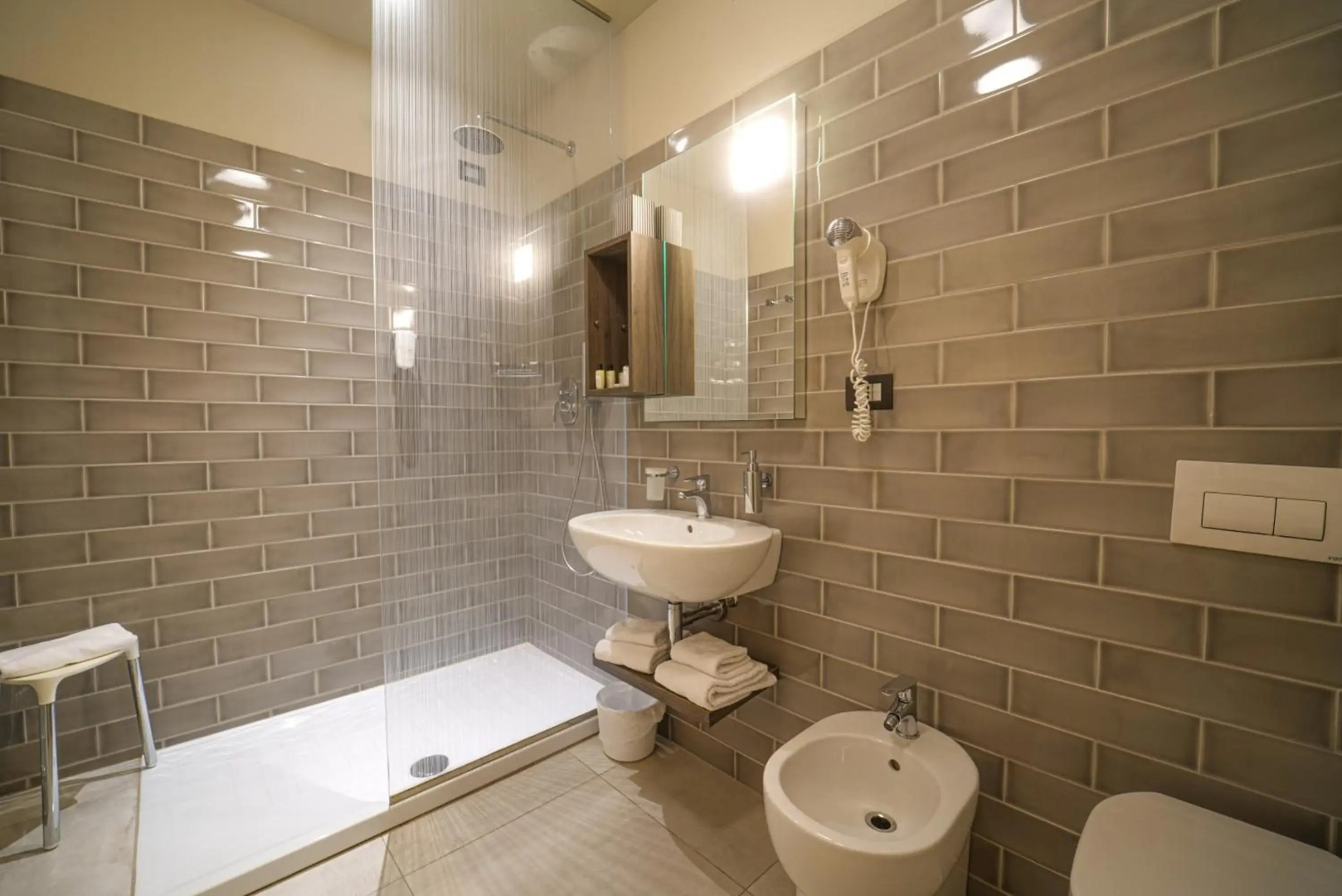 Nautilus Family Hotel