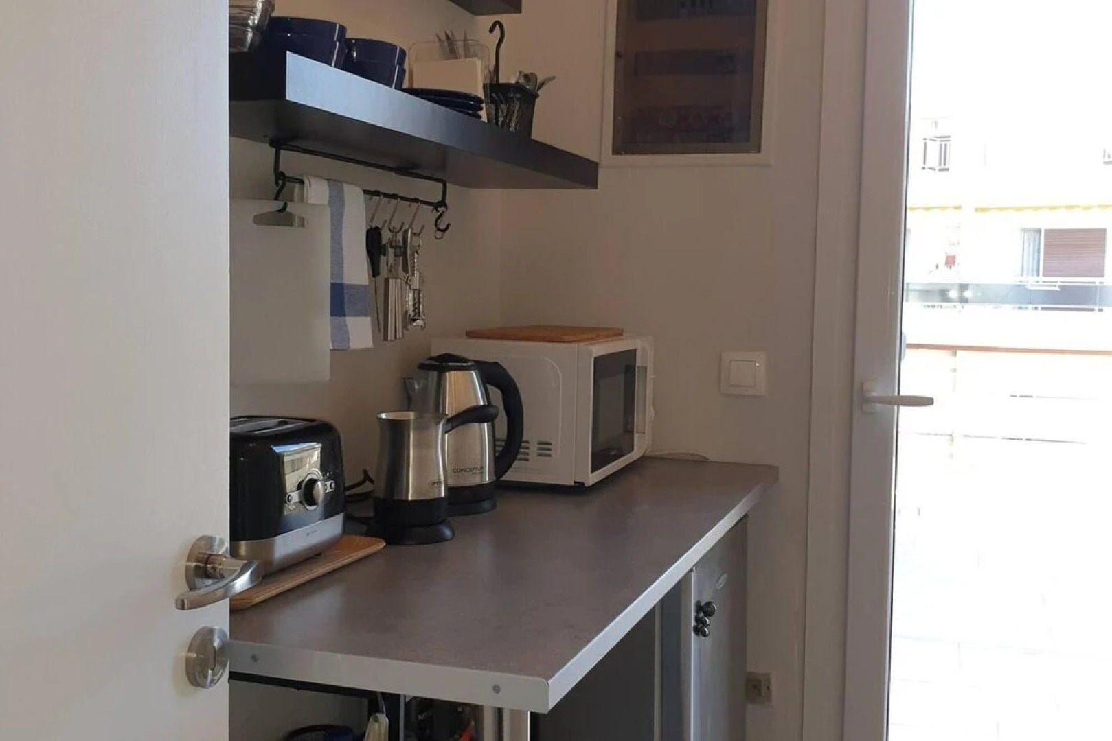 Rooftop Studio Apt - Metro Cholargos - 5 Min Walk