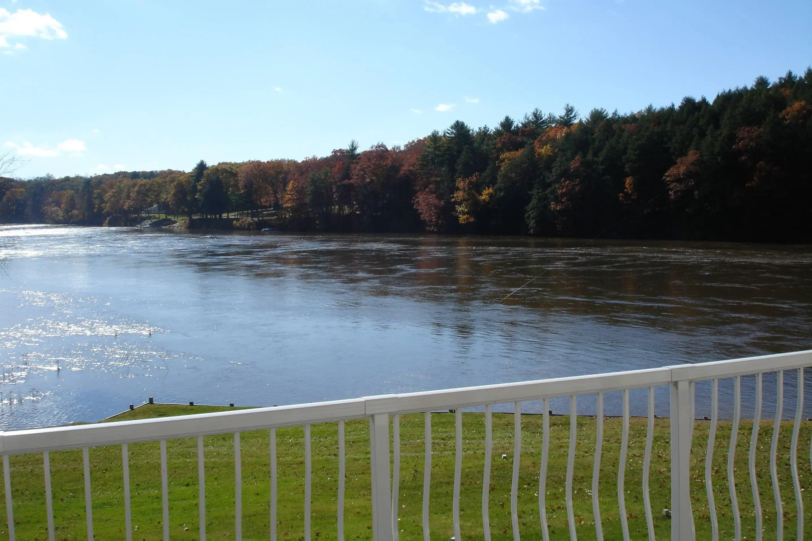 Riverside Hotel, an Ascend Collection Hotel