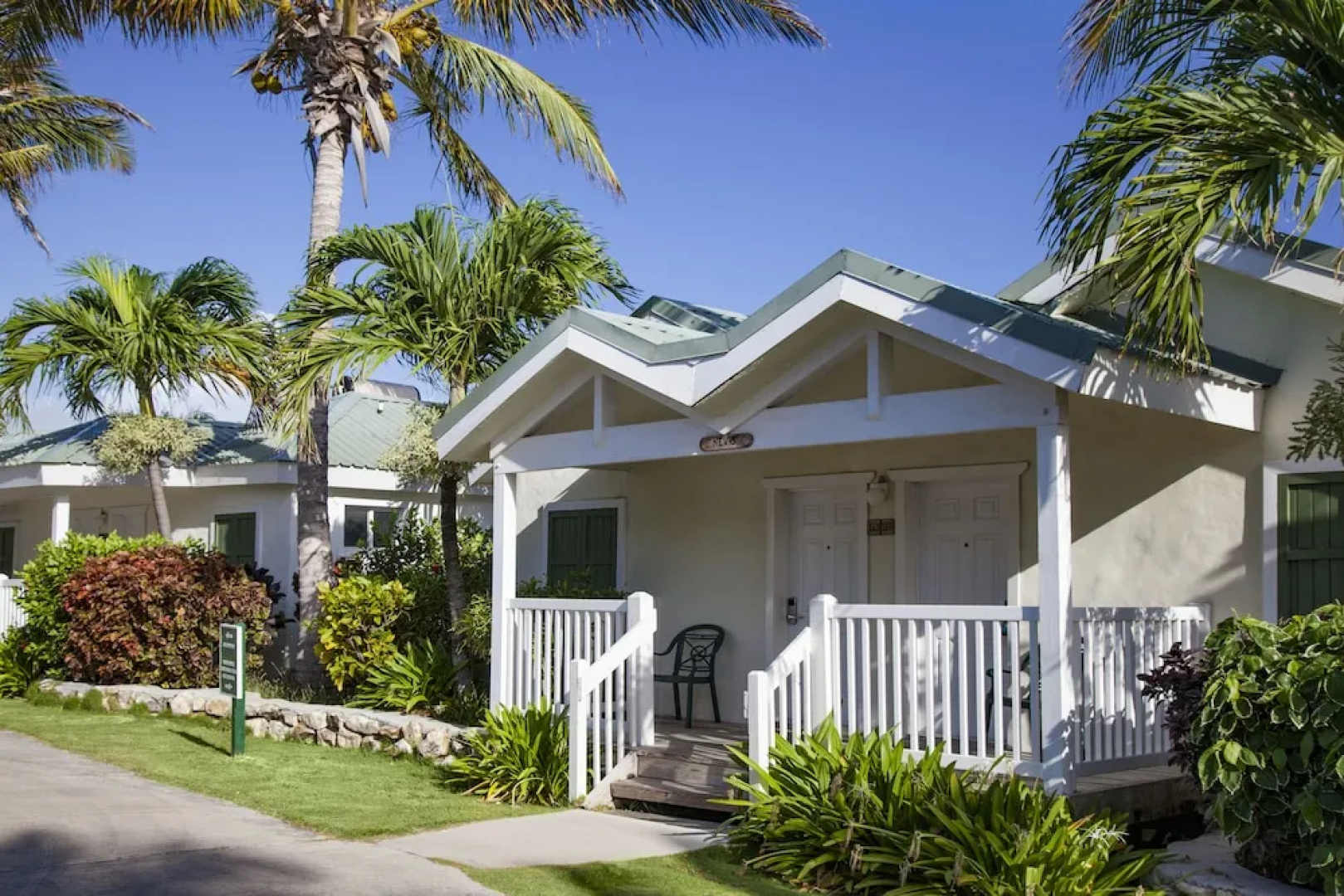 The Verandah Resort & Spa, Long Bay