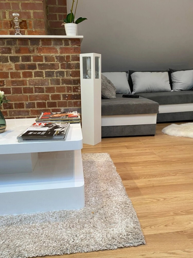 Modern Contemporary Luxury Small Medium Sized