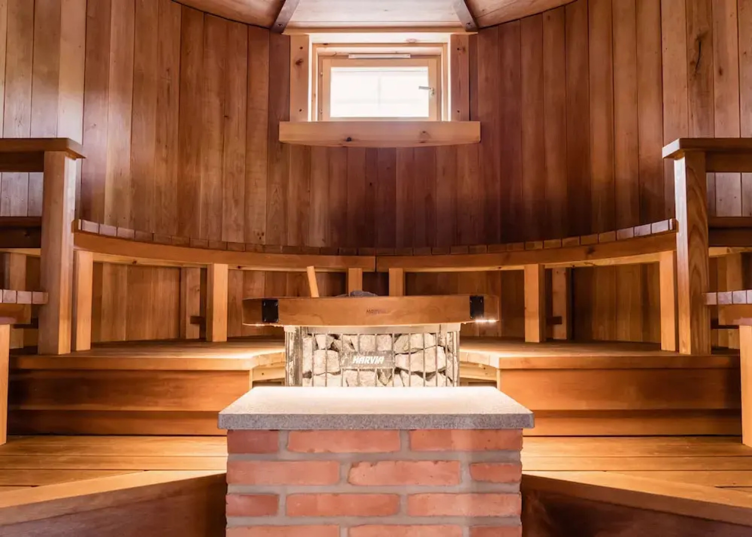 Tackork Gård & Marina Oy